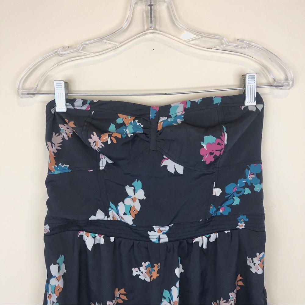 AMERICAN EAGLE 🦅 sz. 6 navy floral romper - Picture 2 of 7